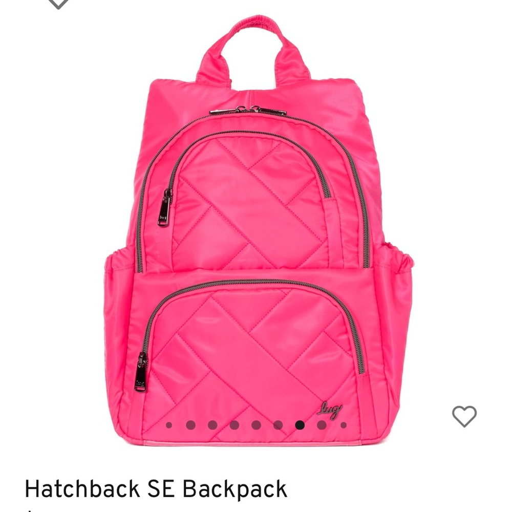 Lug Hatchback SE, Magenta, NWT